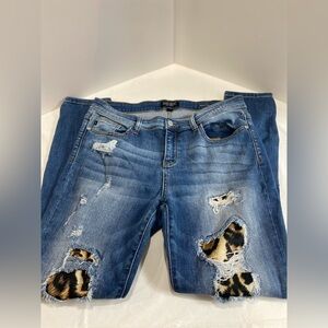 Judy Blue Show Me Your Spots jeans